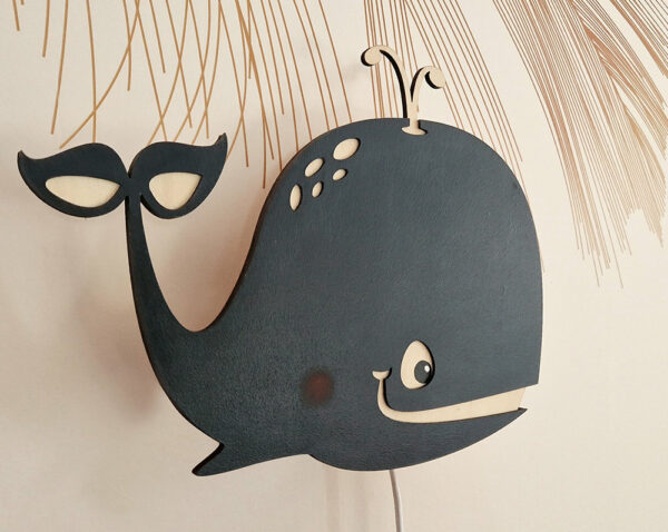 lampe veilleuse baleine en bois