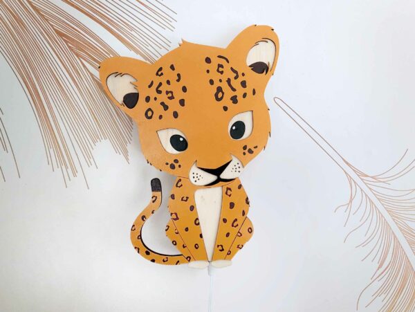 lampe-veilleuse-leopard-bois